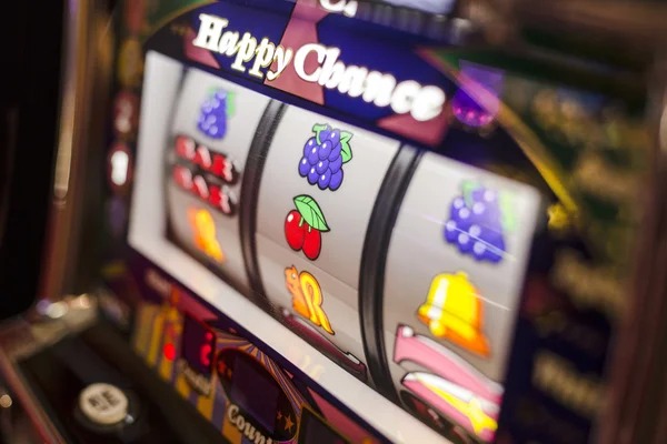slot fb featured game showcase